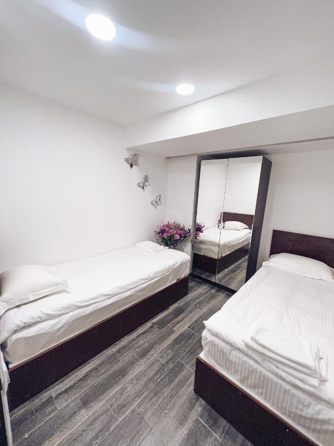 It Hotel Tumanyan Street Erivan Exterior foto