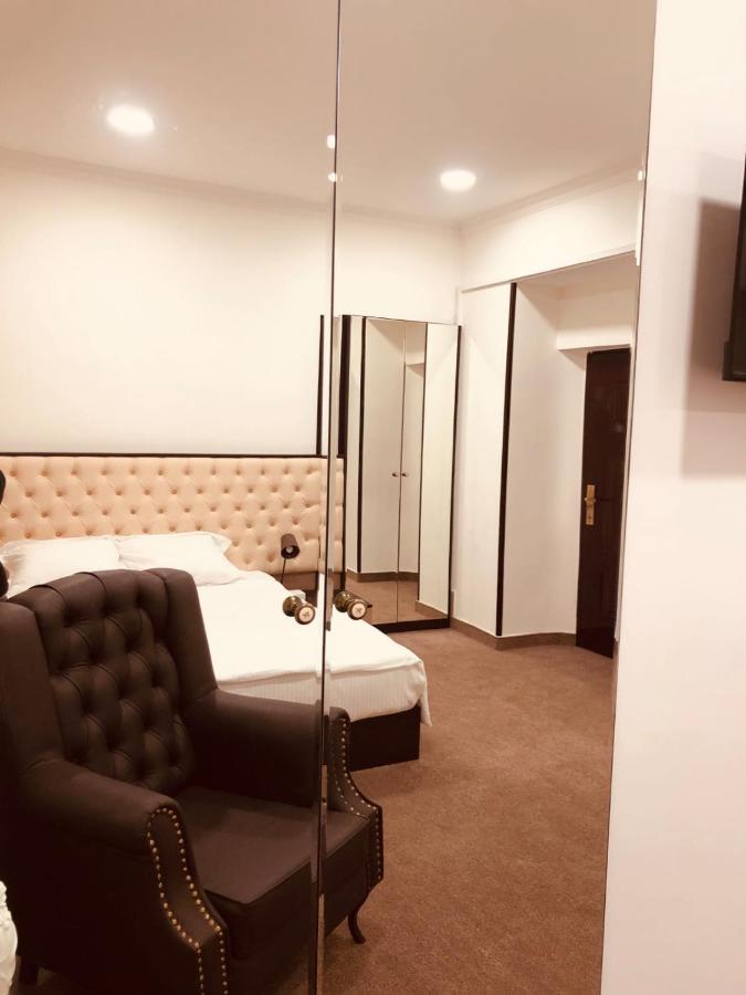 It Hotel Tumanyan Street Erivan Exterior foto