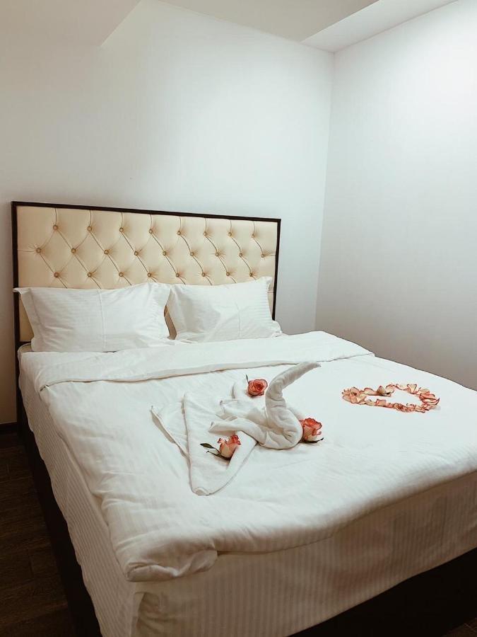 It Hotel Tumanyan Street Erivan Exterior foto